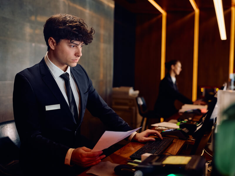 人材が「辞めない」仕組みとは?定着率の高いホテル専門派遣会社の特徴